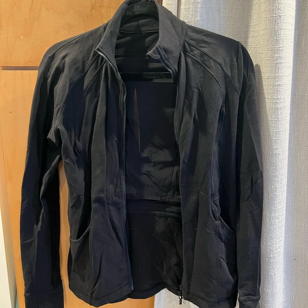 Lululemon jacket - Picture 2 of 2